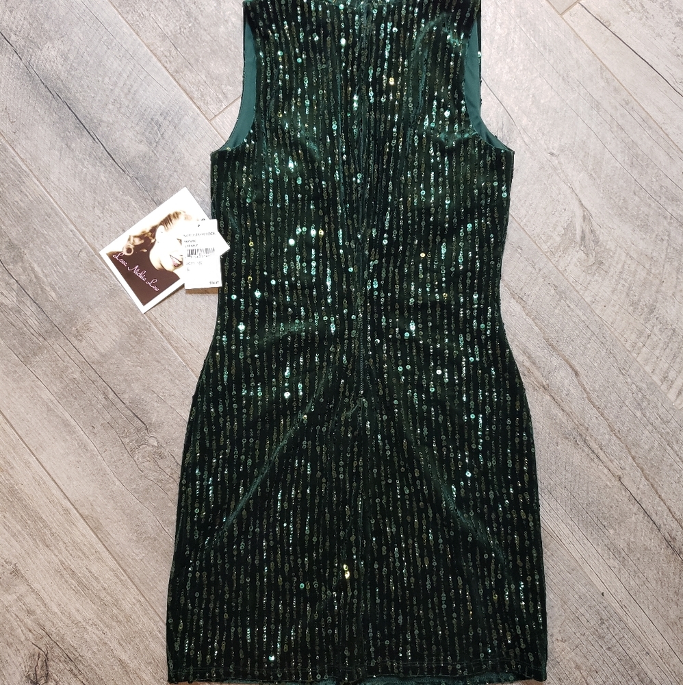 Green velvet sequin mini dress - Picture 3 of 9
